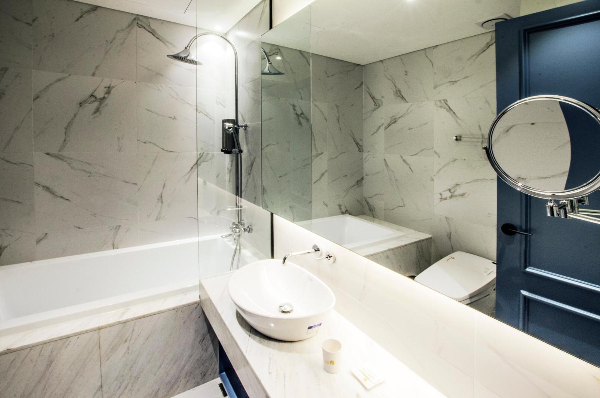 Hotel The Designers Premier Kondae Seul Exterior foto